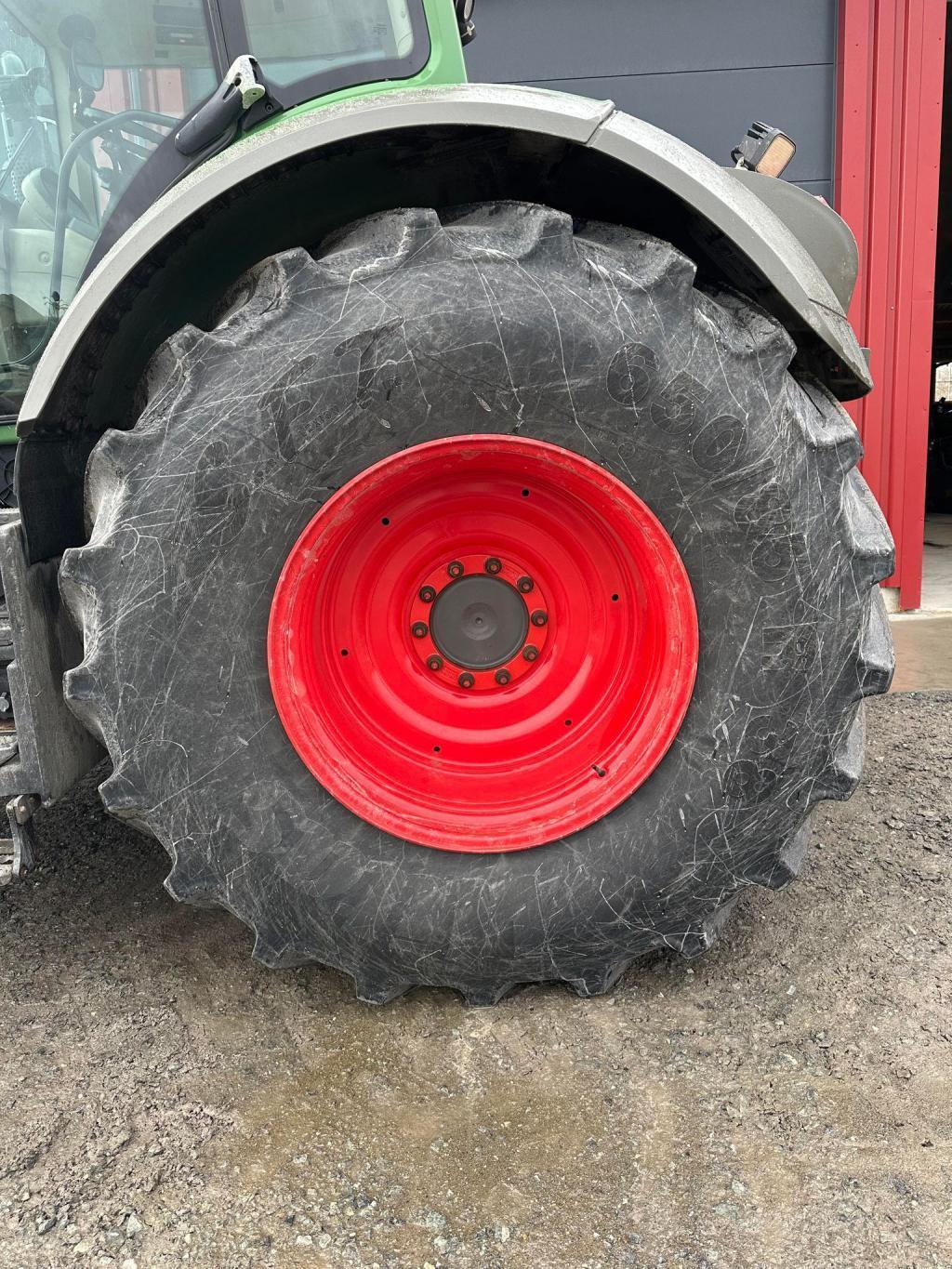 Fendt 828 Vario 