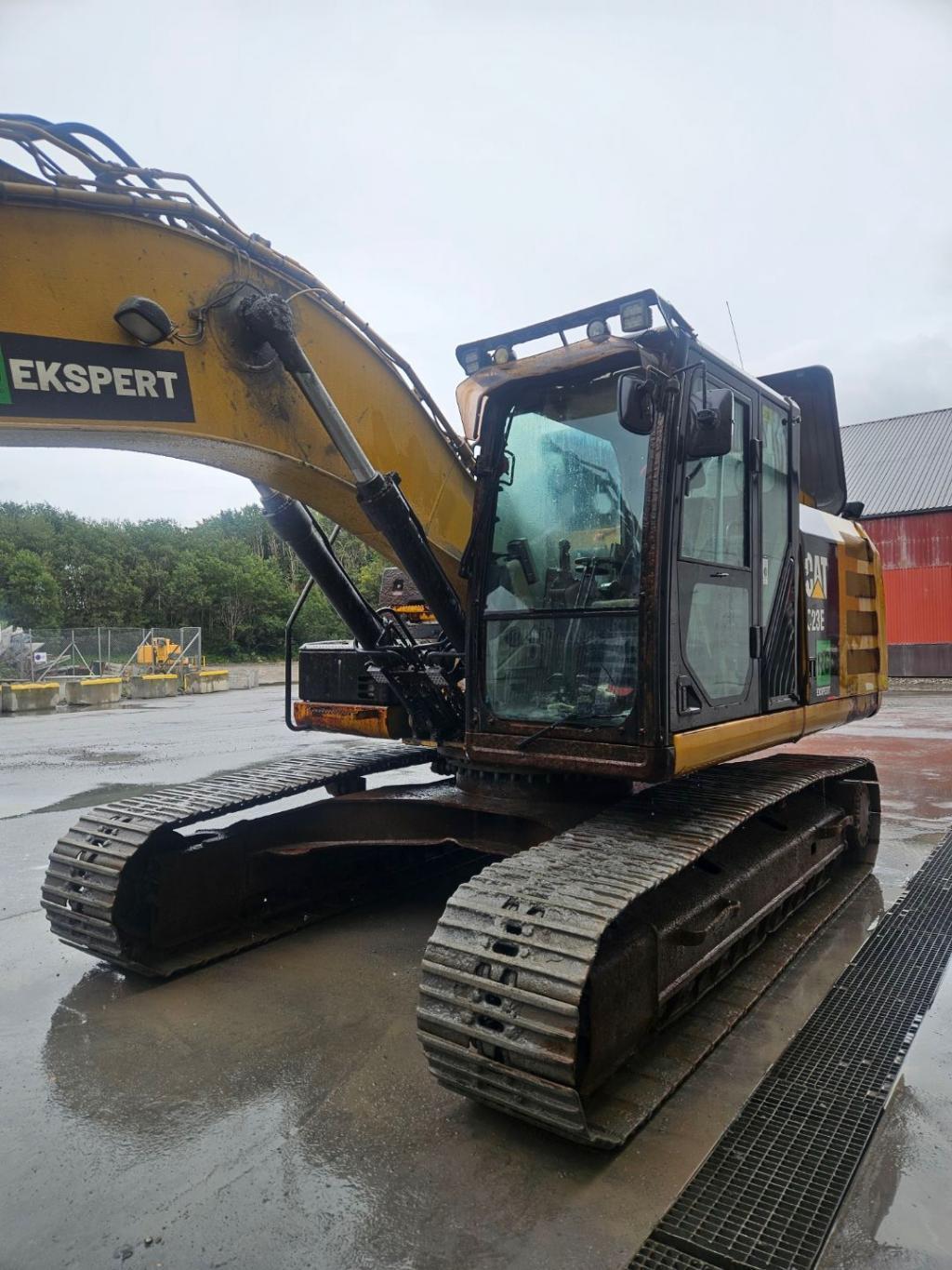 Cat 323EL