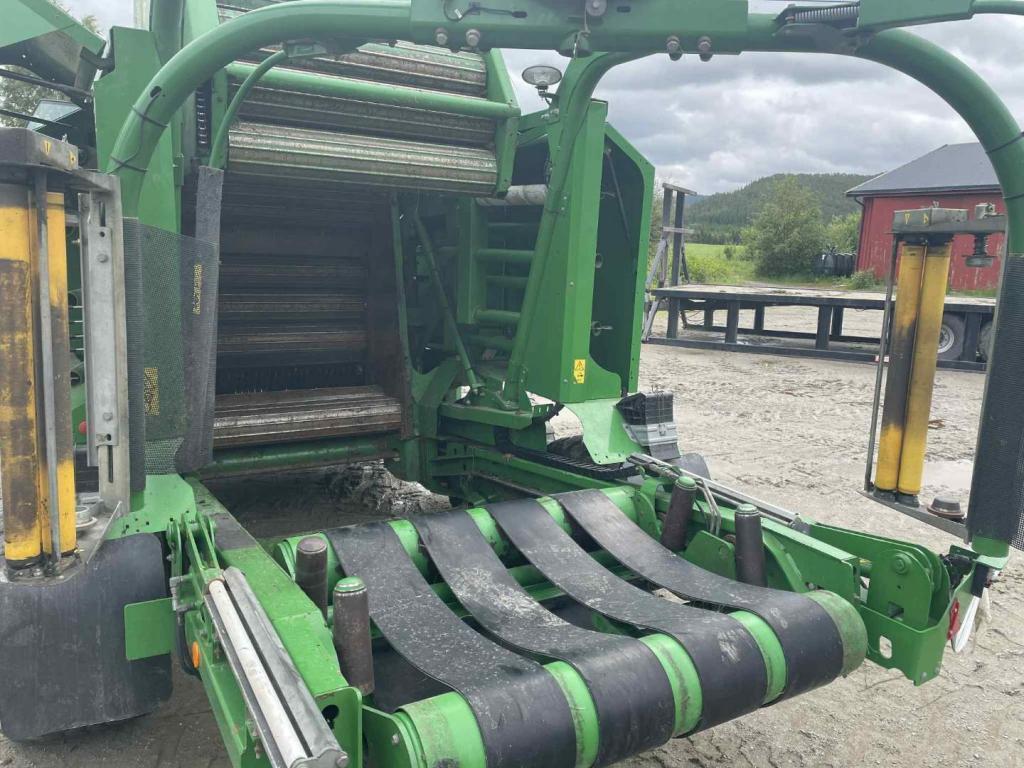 John Deere C440R - Kombipresse