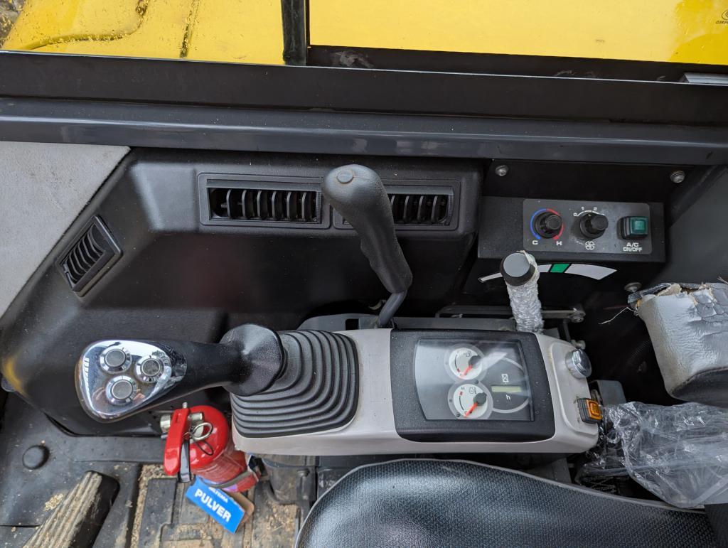komatsu pc 56-7