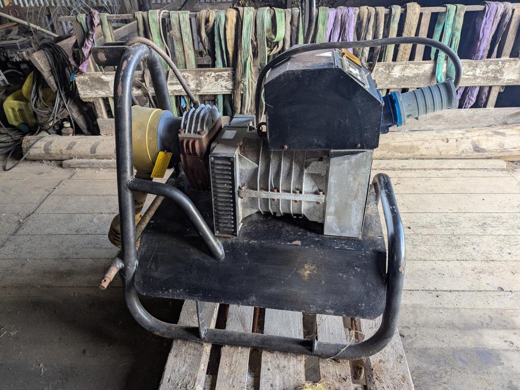 Strømaggregat for traktor
