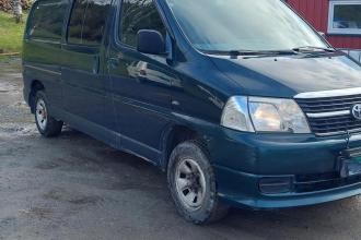 Toyota Hiace 4WD