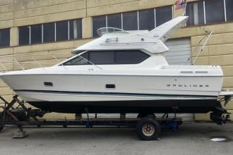 Bayliner 2858 - Ciera command bridge