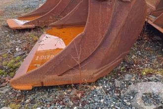 Pusseskuffe S70 feste for gravemaskin
