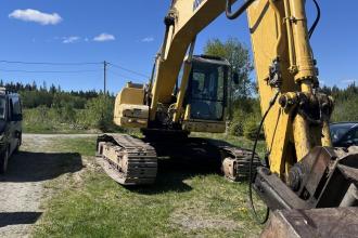 Komatsu PC 210 gravemaskin 