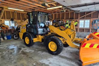 CAT 906