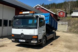 Mercedes-Benz 818KK/33AT Krokbil