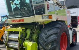 Claas Jaguar 860