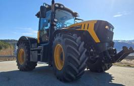 JCB FASTrac 4220