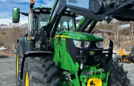 John Deere 6R 185