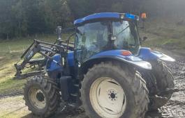 New Holland TS 115A