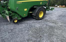 John Deere C441R 