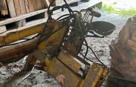 Graveaggregat for montering på traktor