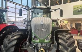 Fendt 828 Vario