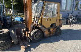 TCM FD25 dieseltruck