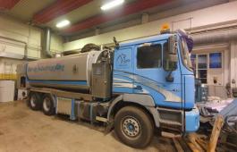 MAN 26.414 Kombi Slamsuger og Høytrykksspyler 