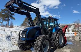 Valtra M-130 m/Valtra 960 laster