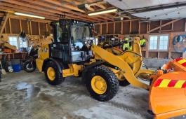 CAT 906