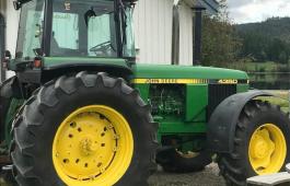 John Deere 4350
