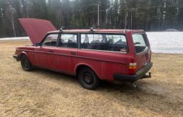 Volvo 245