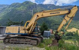 Komatsu PC180LC